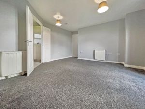 Lounge- click for photo gallery